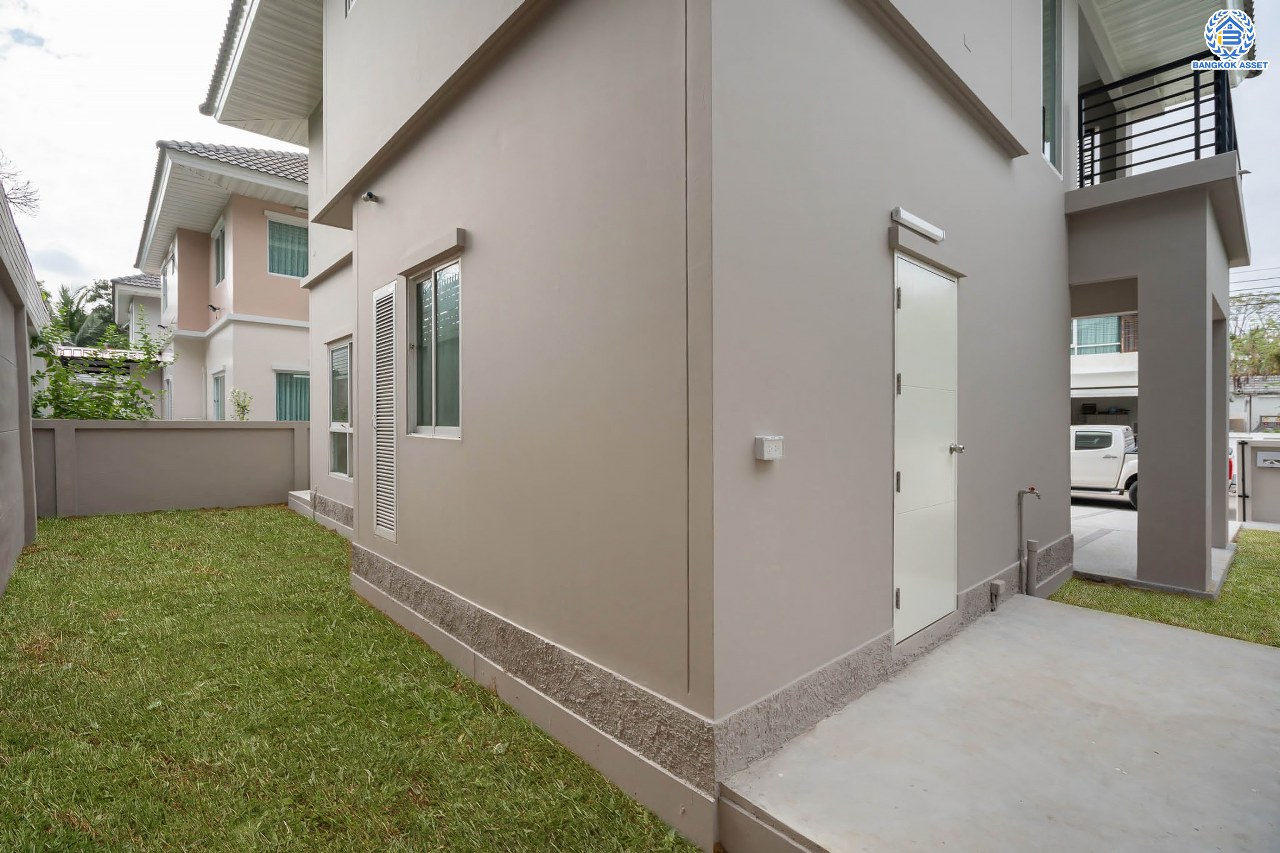 บ้านมือสองตกแต่งใหม่ โครงการ เพอร์เฟคเพลส2 ราชพฤกษ์ คุณภาพแบรนด์ Property Perfect เนื้อที่ 50.5 ตร.ว. ตอบโจทย์ทุกการอยู่อาศัย ฟังก์ชัน 3 ห้องนอน 3 ห้องน้ำ 2 ที่จอดรถ บนทำเลติดถนนราชพฤกษ์ ใกล้วงเวียนพระราม5 รถไฟฟ้าสายสีม่วง "สถานีบางรักน้อยท่าอิฐ" และจุดขึ้นทางด่วน "กาญจนาภิเษก"